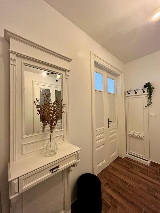 Appartamento Lux Apartmans Pola Esterno foto